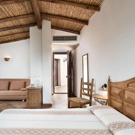 Hotel Arathena 4*
