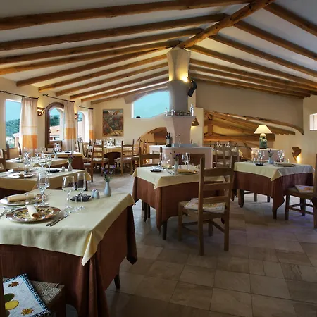 Hotel Arathena