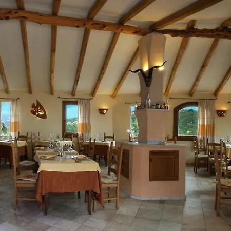 Hotel Arathena