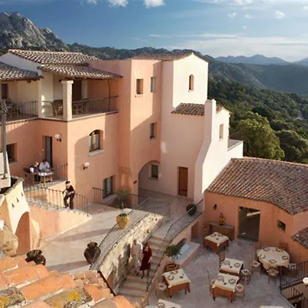 Hotel Arathena