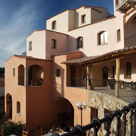 Arathena Hotel 4*