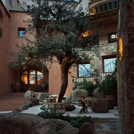 Arathena Hotel