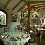 Arathena Hotel