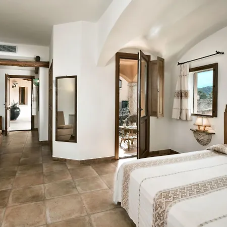 Arathena Hotel 4*