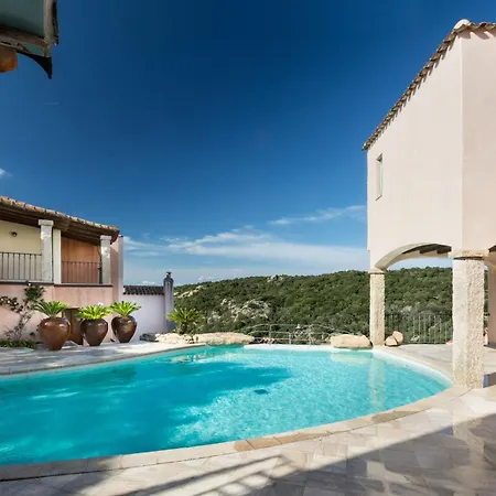 Arathena Hotel San Pantaleo