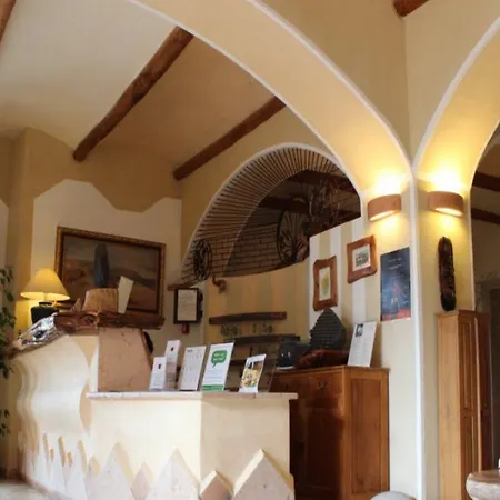 Ξενοδοχείο Arathena