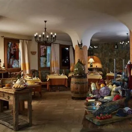 Hotel Arathena
