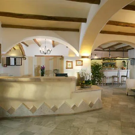 호텔 Arathena 산판탈레오