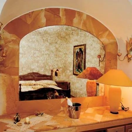 Ξενοδοχείο Arathena 4*